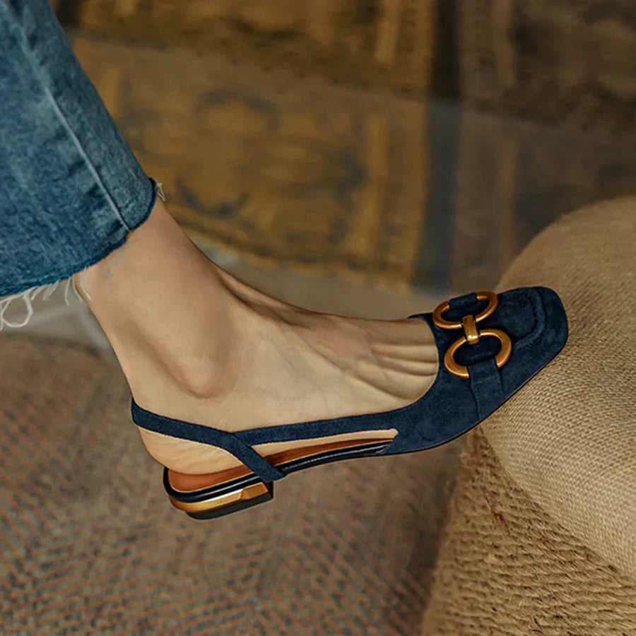 Irvana - retro low heels
